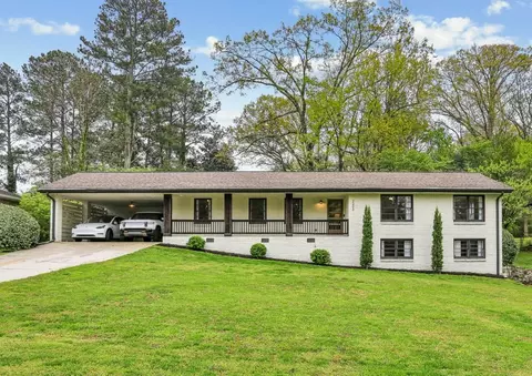 3283 Balmoral Dr, Atlanta, GA 30341