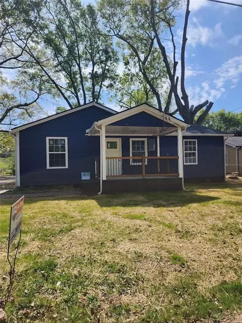 2145 Newton St, Gainesville, GA 30504