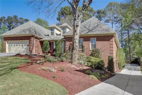 6131 Lackland Ct, Peachtree Corners, GA 30092