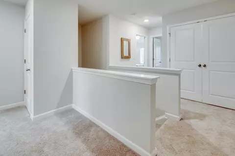 Bath - 151 Belldown Ct, Mcdonough, GA 30253 photo 2 of 4