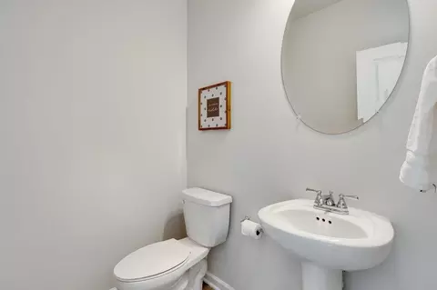 Bath - 151 Belldown Ct, Mcdonough, GA 30253 photo 1 of 4