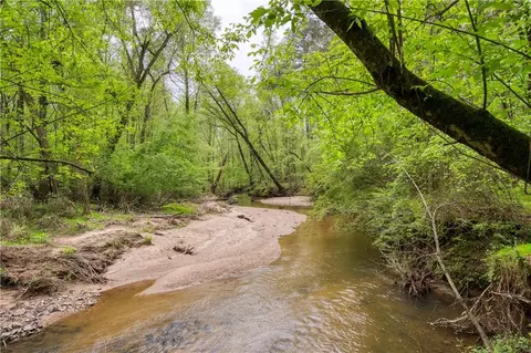 View/Area - 9725 Farmbrook Ln, Johns Creek, GA 30022 photo 3 of 7