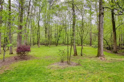View/Area - 9725 Farmbrook Ln, Johns Creek, GA 30022 photo 2 of 7