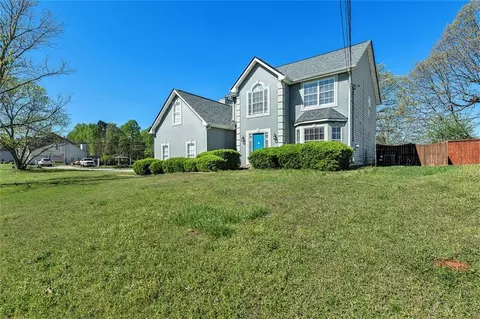 4155 Flakes Mill Manor Ln, Ellenwood, GA 30294