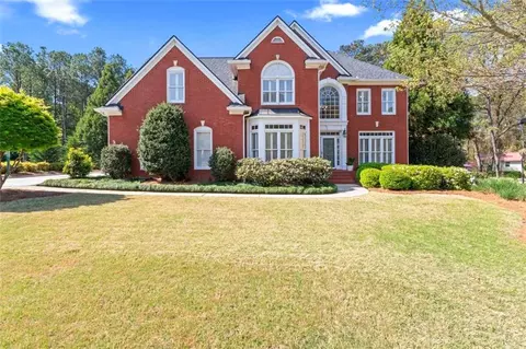 2652 Dunmoore Dr, Snellville, GA 30078