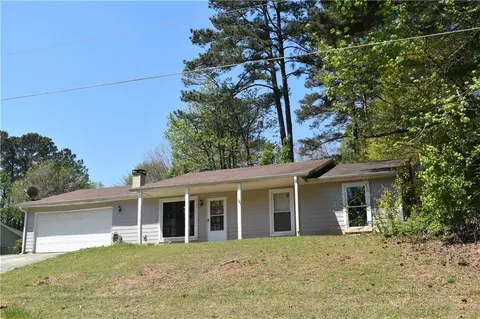 5359 Arrowind Rd NW, Lilburn, GA 30047