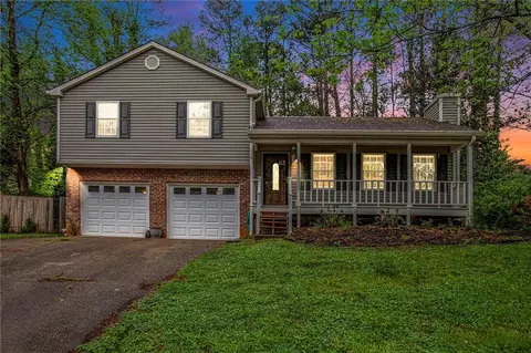 1090 Rackley Way NW, Kennesaw, GA 30144