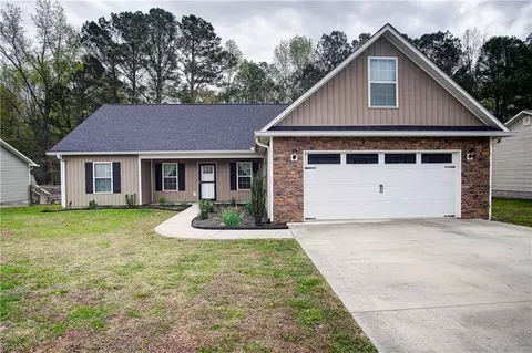 286 Lakecrest Cir SW, Calhoun, GA 30701
