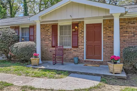 165 Rittner Ct, Lawrenceville, GA 30044