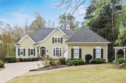 5420 Thornapple Ln NW, Acworth, GA 30101