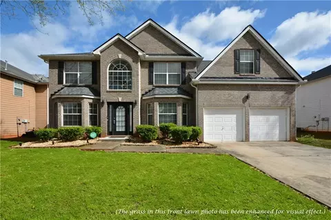 3704 Arminto Dr, Ellenwood, GA 30294