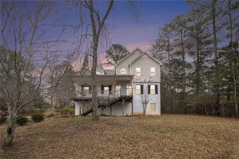 1089 Magnolia Dr, Villa Rica, GA 30180