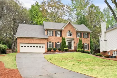 365 Rosalie Ct, Alpharetta, GA 30022