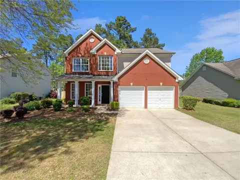 1035 Maple Leaf Dr, Mcdonough, GA 30253