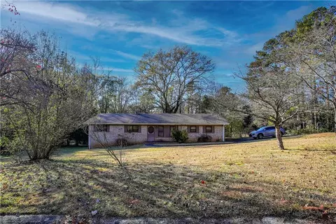 3111 Randall Dr, Marietta, GA 30066