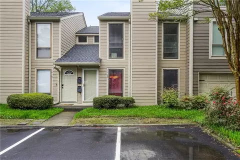 1069 Riverbend Club Dr SE, Atlanta, GA 30339