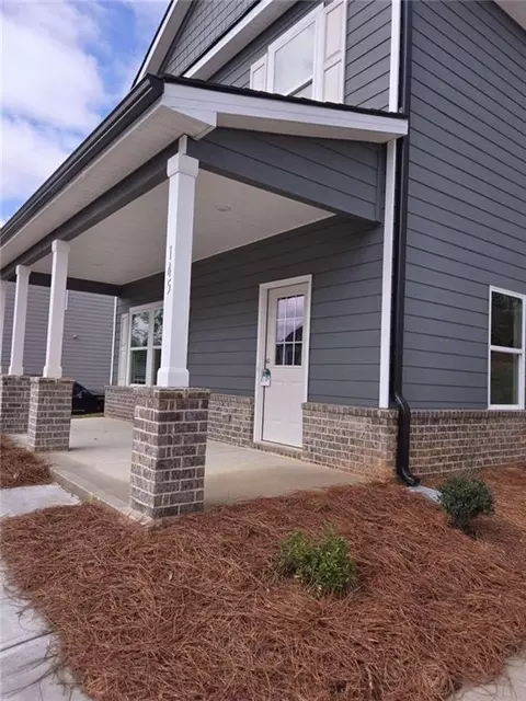 Exterior - 145 Heard Ln, Covington, GA 30014 photo 12 of 17