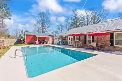 Exterior - 393 Duke Dr, Cave Spring, GA 30124 photo 6 of 13