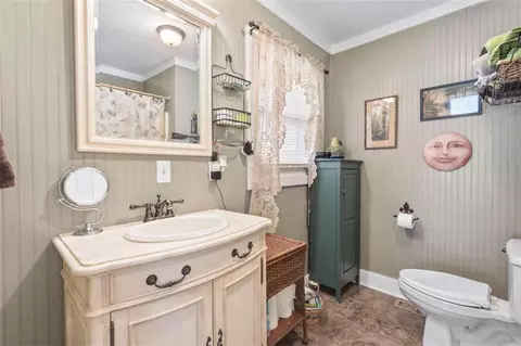 Bath - 393 Duke Dr, Cave Spring, GA 30124 photo 1 of 3