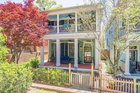 655 Holcomb Bridge Rd, Norcross, GA 30071