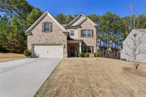 100 Jacobs Ln, Loganville, GA 30052
