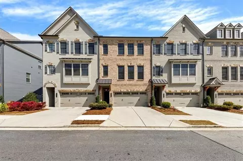 2421 Skyland Way NE, Brookhaven, GA 30319
