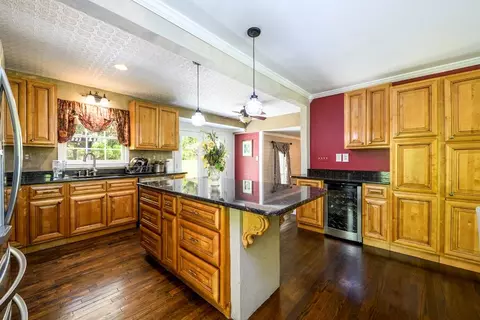 Kitchen - 1682 Argonne Dr, Morrow, GA 30260 photo 4 of 5