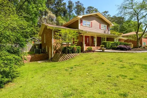 Exterior - 1682 Argonne Dr, Morrow, GA 30260 photo 4 of 19