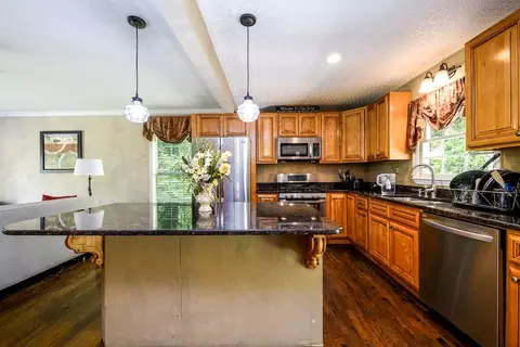 Kitchen - 1682 Argonne Dr, Morrow, GA 30260 photo 2 of 5