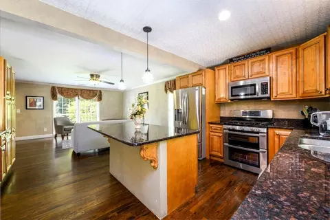 Kitchen - 1682 Argonne Dr, Morrow, GA 30260 photo 3 of 5