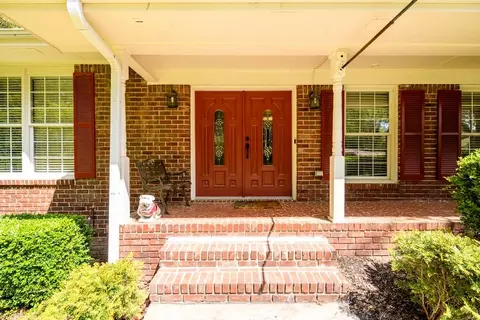 Exterior - 1682 Argonne Dr, Morrow, GA 30260 photo 6 of 19