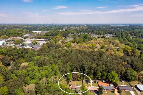 View/Area - 1682 Argonne Dr, Morrow, GA 30260 photo 2 of 10