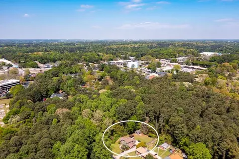 View/Area - 1682 Argonne Dr, Morrow, GA 30260 photo 3 of 10