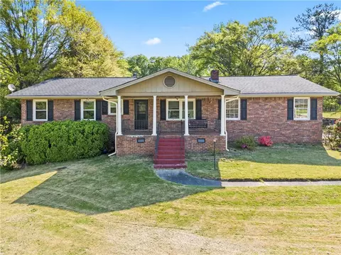 1076 June Dr SW, Conyers, GA 30094