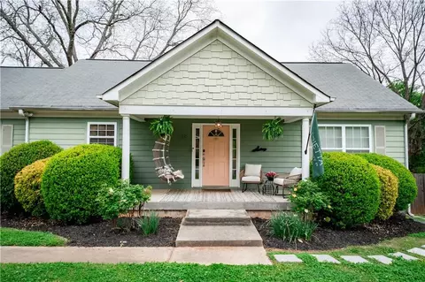 173 Woods Dr NE, Marietta, GA 30060