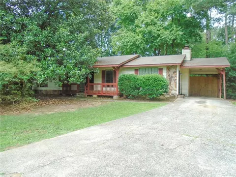 6879 Walker Rd, Riverdale, GA 30296