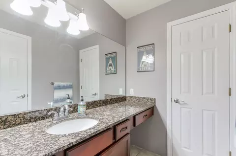 Bath - 760 E Shore Dr, Canton, GA 30114 photo 4 of 6
