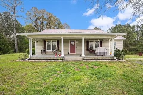 681 Thompson Loop Rd NE, Ranger, GA 30734
