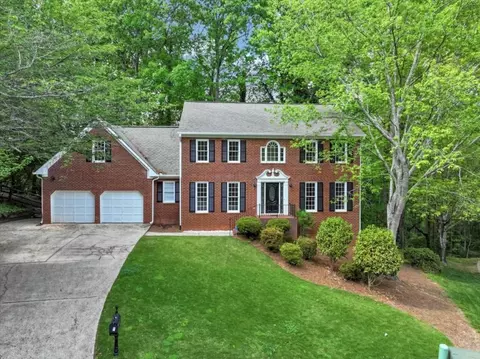 6220 Pin Oak Ln, Alpharetta, GA 30005