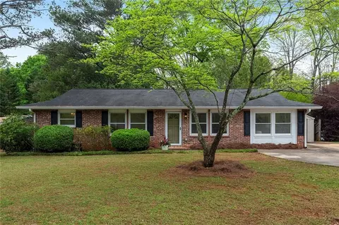3196 Francine Dr, Decatur, GA 30033