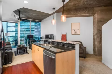 400 W Peachtree St NW #1914, Atlanta, GA 30308
