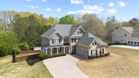 6200 Hedgestone Way, Douglasville, GA 30135