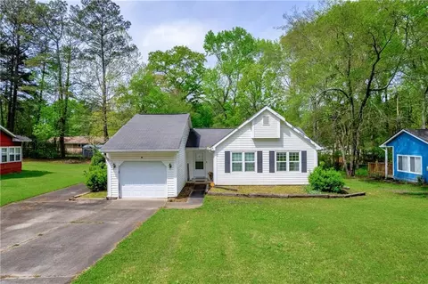 7401 Caribou Trl, Riverdale, GA 30296