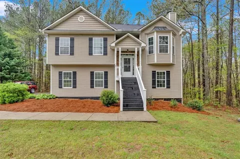 17 Creekbend Dr, White, GA 30184