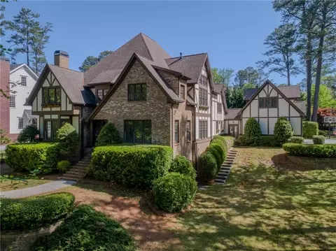 4341 Skyland Dr, Atlanta, GA 30342