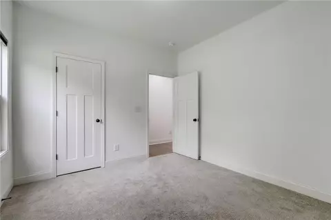 Bedroom - 100 Glenview Ln, Commerce, GA 30529 photo 6 of 7