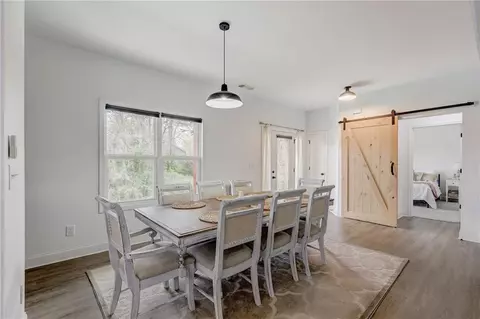 Dining - 100 Glenview Ln, Commerce, GA 30529 photo 1 of 4