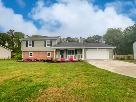 291 Clover Dr, Auburn, GA 30011