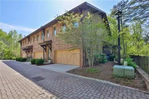 105 Webb St, Roswell, GA 30075