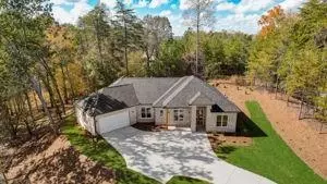 5957 Wellington Ave, Gainesville, GA 30506